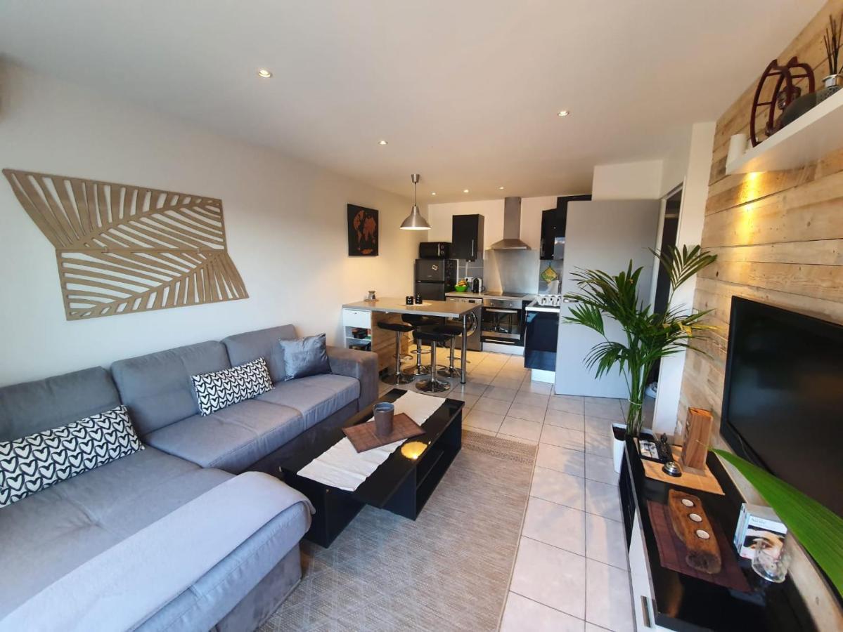 Appartement 2 Pieces Cosy Classe 3 Etoiles Climatise Frejus Exterior photo
